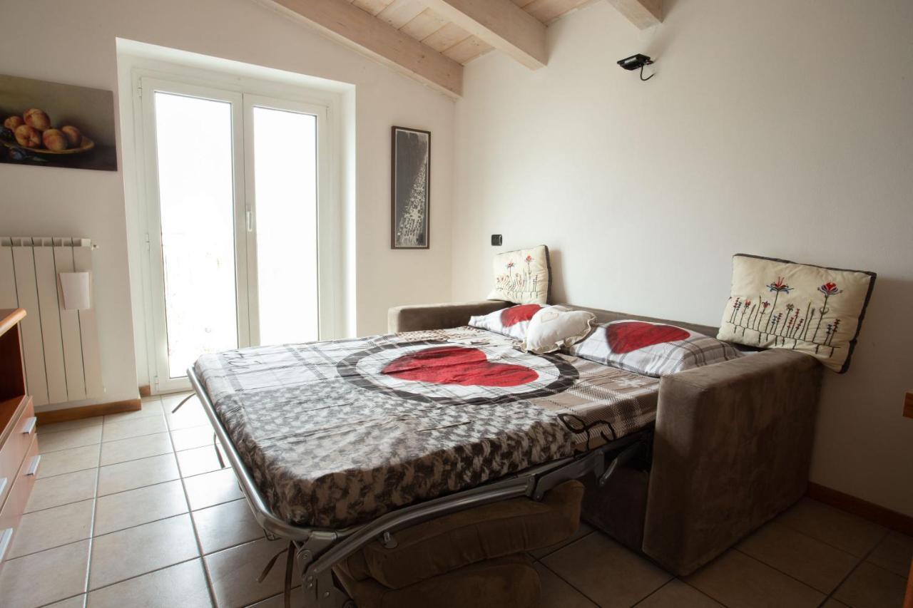 Casa Vacanze Valeria Sondrio Exterior foto
