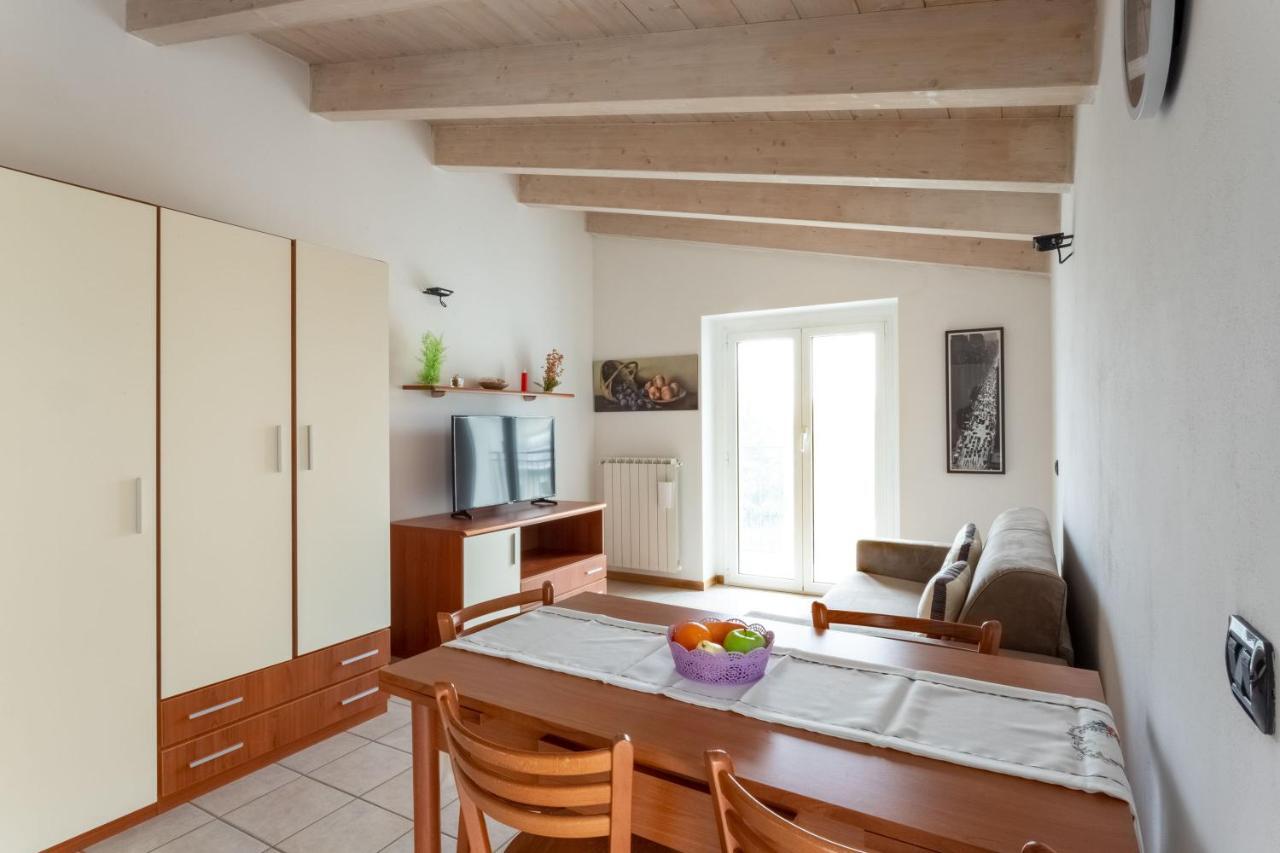 Casa Vacanze Valeria Sondrio Exterior foto
