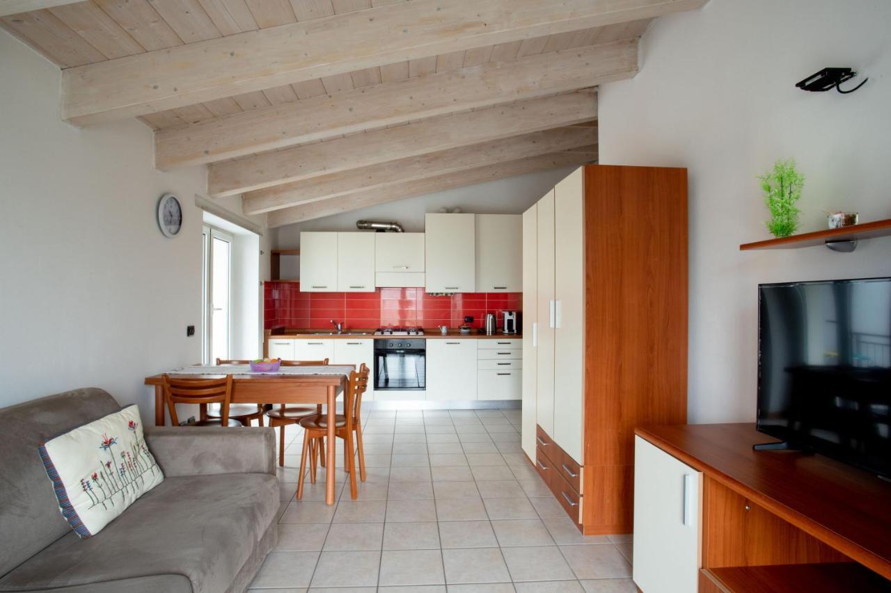 Casa Vacanze Valeria Sondrio Exterior foto